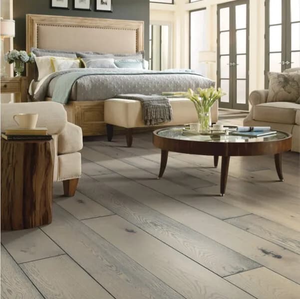 Hardwood flooring in Showroom | FloorCo. Premium