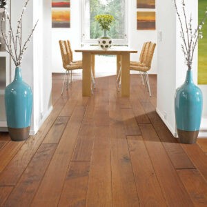 Hardwood floors in dining area | Floorco Premium